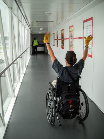 BPO Elks | Deer hide | Gloves | Fingerless Gloves | Wheelchair Accessory | Accessible Travel | Veterans | Heathrow Airport | England